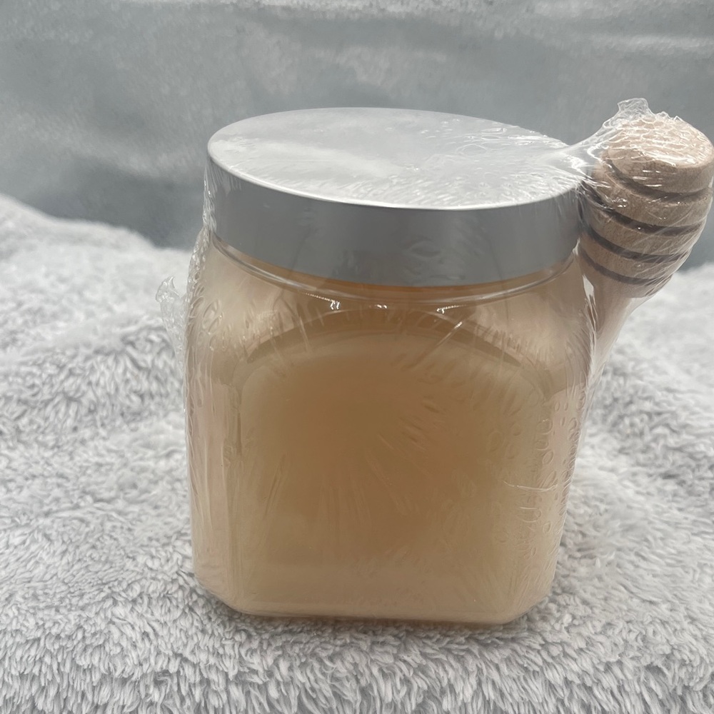 Laura Mercier Almond Coconut Honey Bath with Dipper - Picture 4 of 6